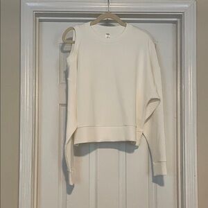SPANX Cream Cut Out Shoulder Dolman Sleeve Cropped Sweatshirt Medium
